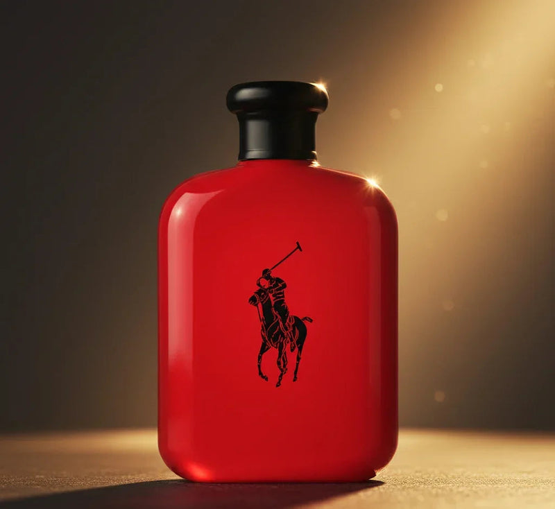 Frasco de perfume vermelho com logotipo de jogador de polo, fundo iluminado elegante