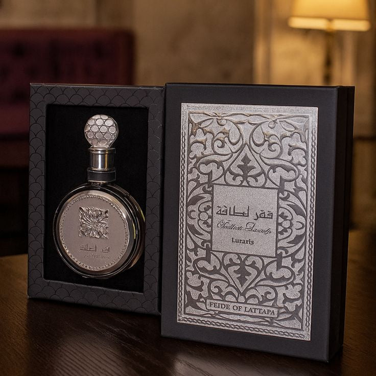 FAKHAR Lattafa Black - O Mistério que Cativa 100ml